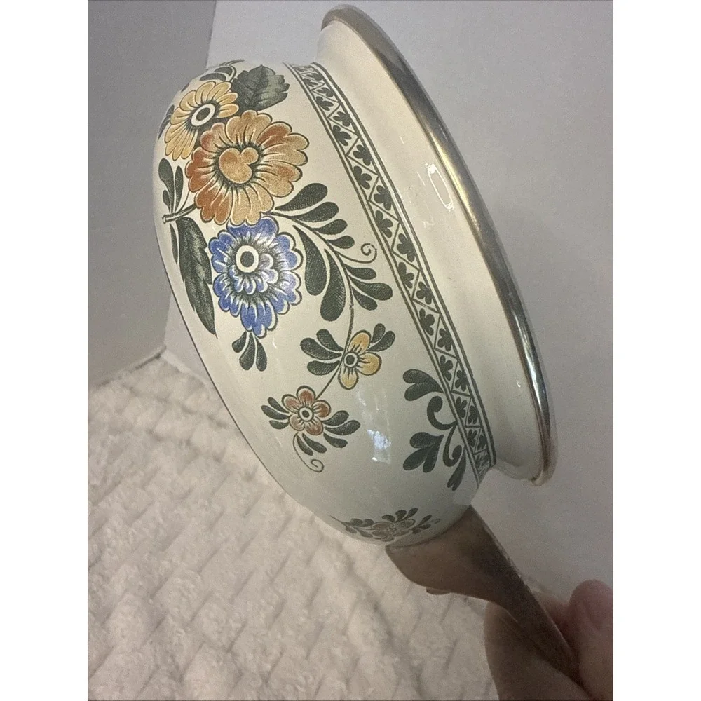Villeroy & Boch beautiful enamel